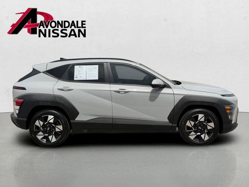 Used 2024 Hyundai Kona SEL FWD image 7