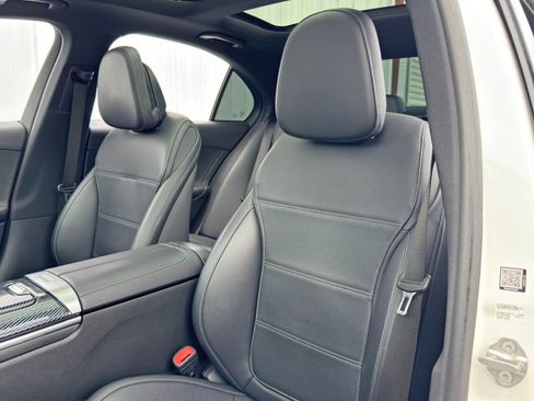 Used 2022 Mercedes-Benz C 300 Sedan w/ Exclusive Trim Package image 37