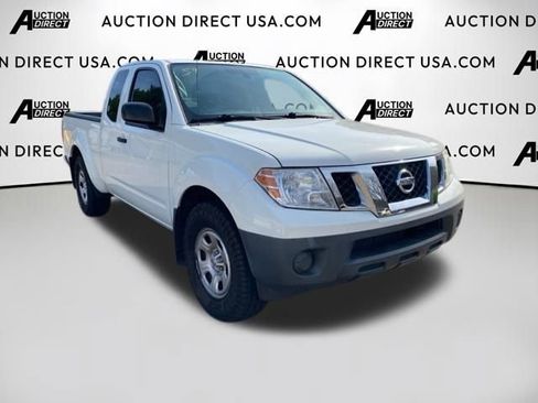 Used 2021 Nissan Frontier S w/ S Utility Package image 3