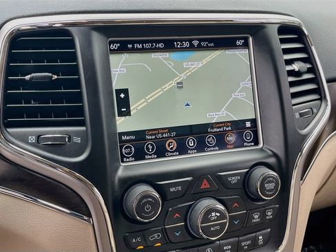 Used 2018 Jeep Grand Cherokee Limited RWD image 13