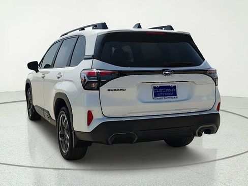Used 2025 Subaru Forester Limited AWD/4WD image 6