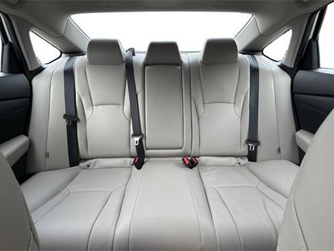 Used 2024 Honda Accord EX-L image 14