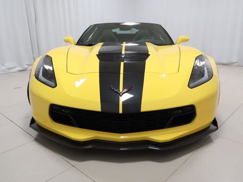Used 2017 Chevrolet Corvette Z06 image 8