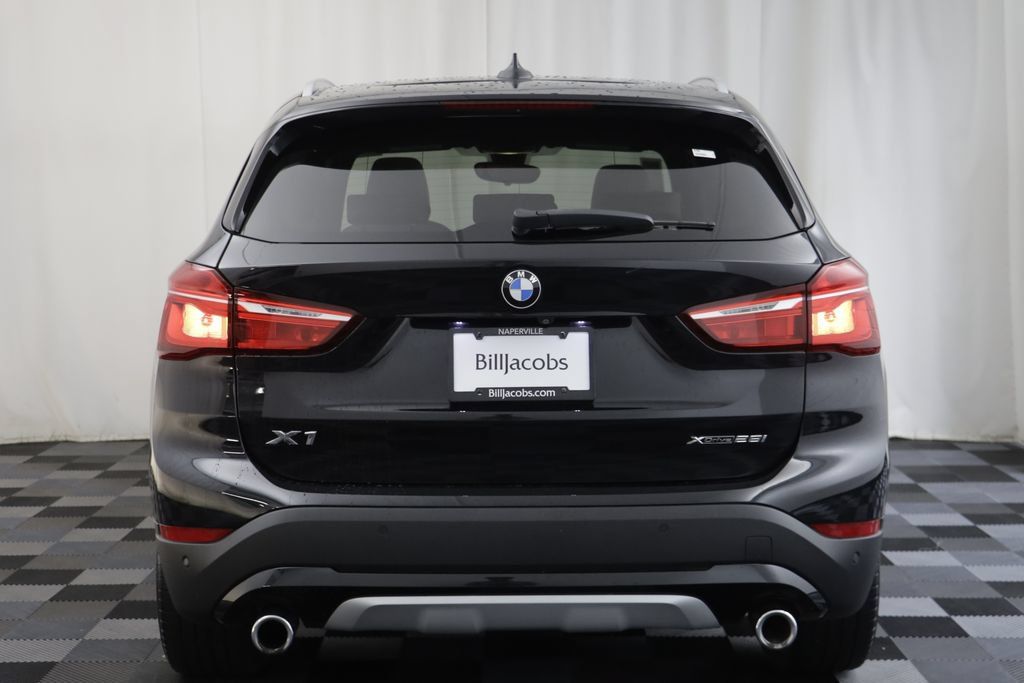 Used 2021 BMW X1 xDrive28i w/ Convenience Package AWD/4WD image 17