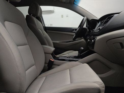 Used 2016 Hyundai Tucson SE w/ Option Group 02 FWD image 21
