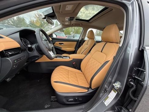 New 2025 Nissan Sentra SV w/ SV Premium Package image 12