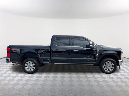 Used 2023 Ford F250 Lariat w/ Lariat Ultimate Package image 4
