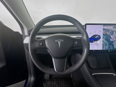Used 2023 Tesla Model Y Long Range image 16