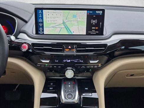 Certified 2026 Acura MDX FWD w/ Technology Package image 14