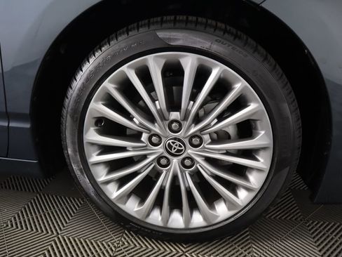 Used 2021 Toyota Avalon Limited w/ Advanced Safety Package image 34