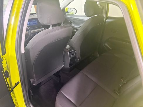 Used 2024 Hyundai Kona SEL AWD/4WD image 13
