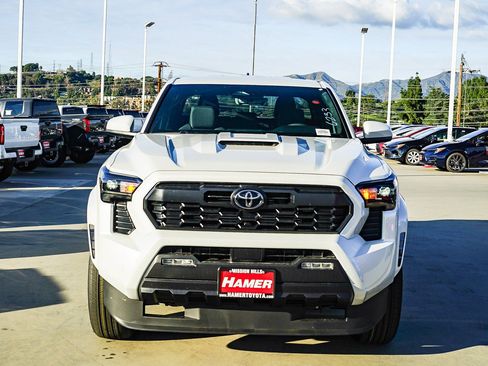 New 2026 Toyota Tacoma TRD Sport image 7