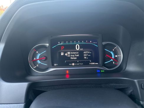 Used 2022 Honda Pilot TrailSport image 10