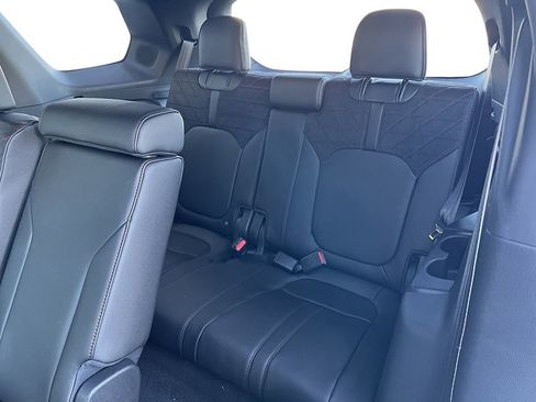 New 2026 Honda Pilot Black Edition image 23