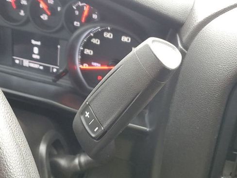 Used 2020 Chevrolet Silverado 2500 Custom w/ Custom Value Package image 14