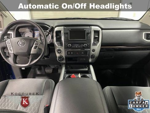 Used 2019 Nissan Titan SV w/ SV Convenience Package AWD/4WD image 14