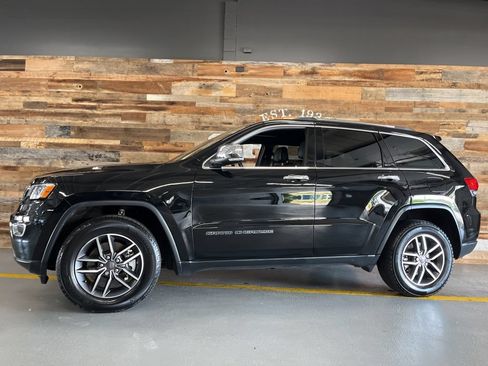 Used 2021 Jeep Grand Cherokee Limited AWD/4WD image 14