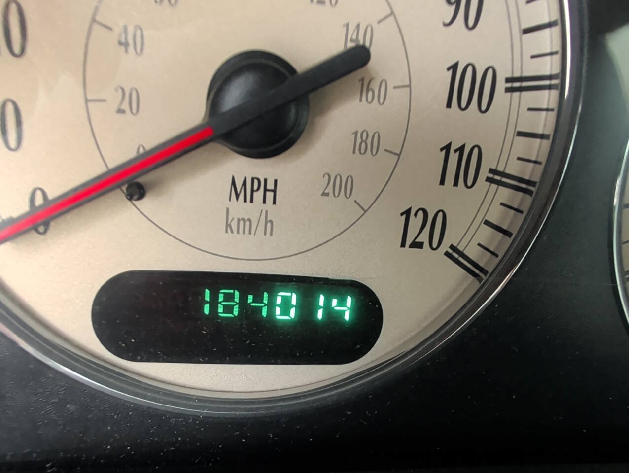 Used 2003 Chrysler Town & Country LXi FWD image 41