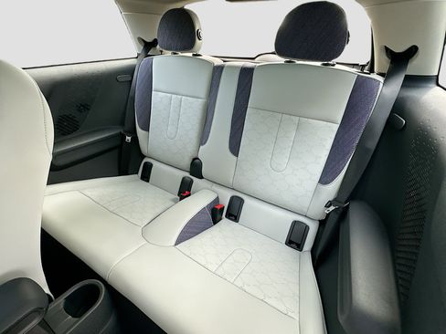 New 2026 MINI Cooper 2-Door Hardtop image 19