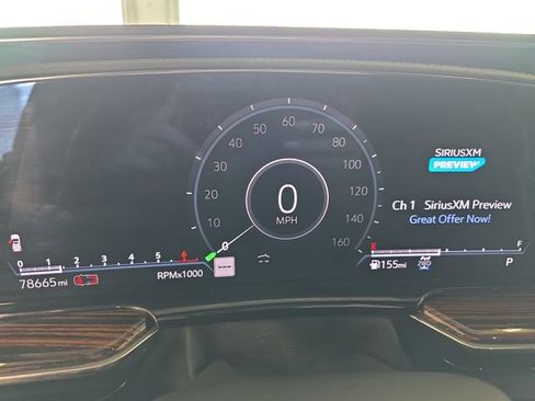 Used 2022 Cadillac Escalade Premium Luxury w/ LPO, Radiant Package AWD/4WD image 22