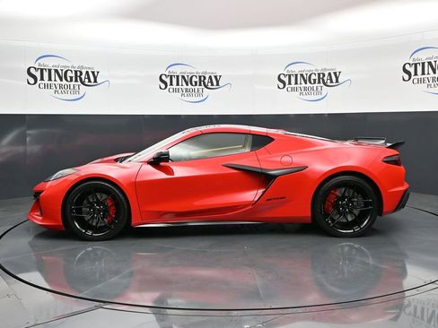 Used 2025 Chevrolet Corvette Z06 image 4