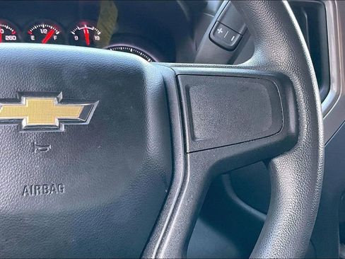 Used 2021 Chevrolet Silverado 1500 Custom image 9