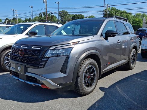 New 2026 Nissan Pathfinder Rock Creek AWD/4WD image 3