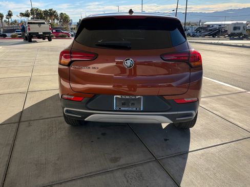 Used 2020 Buick Encore GX Preferred w/ Cold Weather Comfort Package image 4