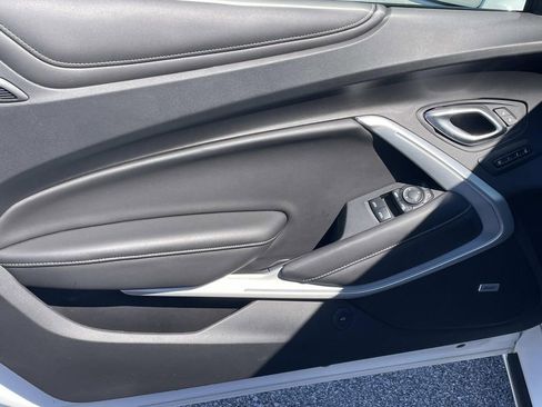 Used 2019 Chevrolet Camaro SS image 14