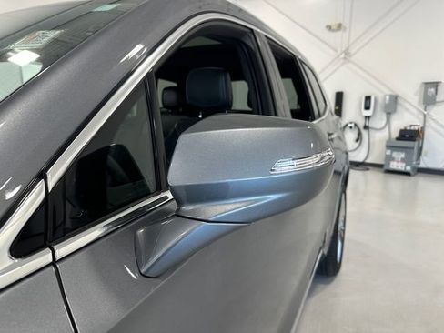 Certified 2022 Cadillac XT6 Premium Luxury w/ Platinum Package image 9