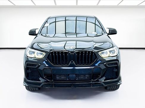 Used 2022 BMW X6 xDrive40i w/ Executive Package image 2