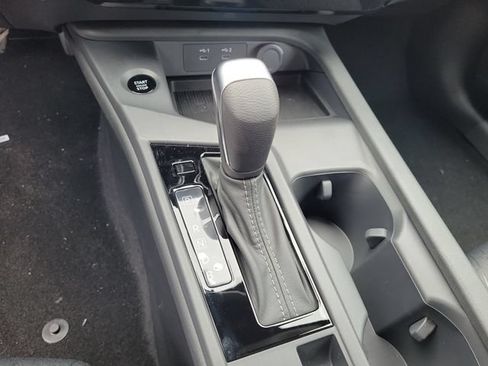 New 2027 Nissan Sentra SV w/ SV Convenience Package FWD image 29