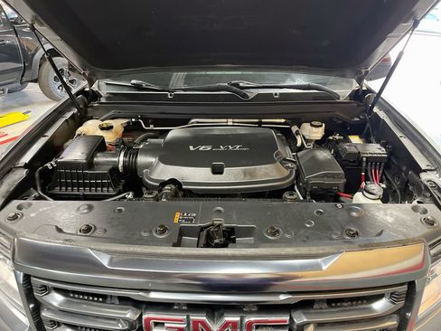 Used 2022 GMC Canyon AT4 AWD/4WD image 29
