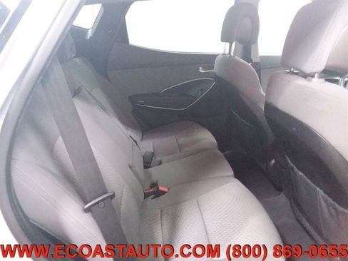 Used 2018 Hyundai Santa Fe Sport image 12