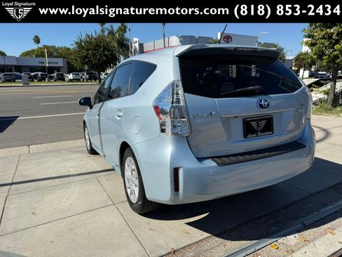 Used 2012 Toyota Prius V Three image 5