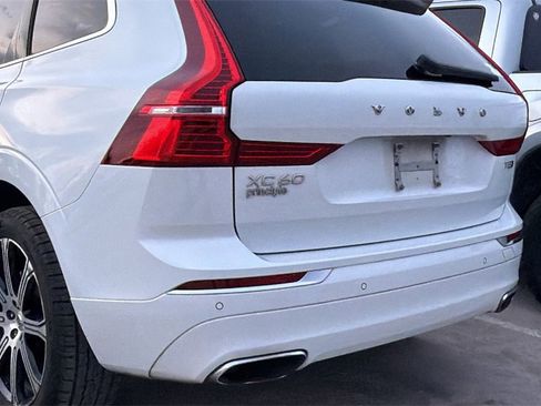 Used 2021 Volvo XC60 T5 Inscription w/ Advanced Package image 9