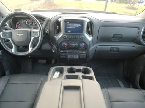 Used 2019 Chevrolet Silverado 1500 LTZ image 17