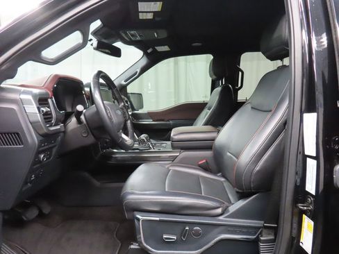 Used 2021 Ford F150 Lariat w/ Equipment Group 502A High image 9