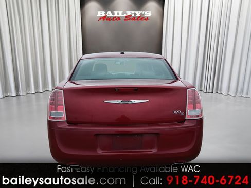 Used 2012 Chrysler 300 S w/ Luxury Group image 6