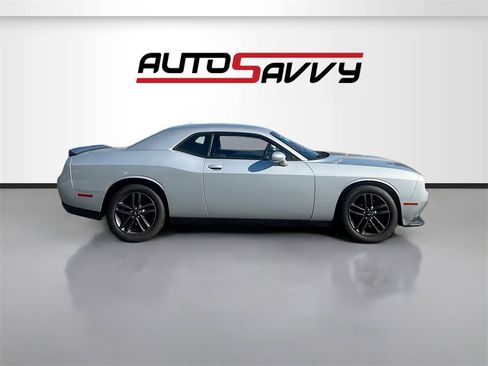 Used 2019 Dodge Challenger GT w/ Blacktop Package image 8