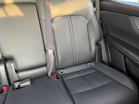 Used 2025 MAZDA CX-70 3.3 Turbo w/ Preferred Package image 38