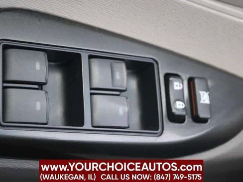 Used 2012 Toyota Sienna LE w/ Towing Pkg image 34