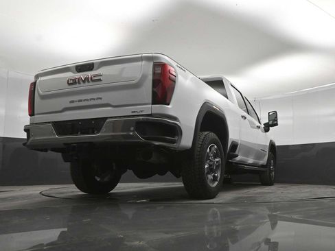 New 2026 GMC Sierra 2500 SLT w/ SLT Premium Package AWD/4WD image 38