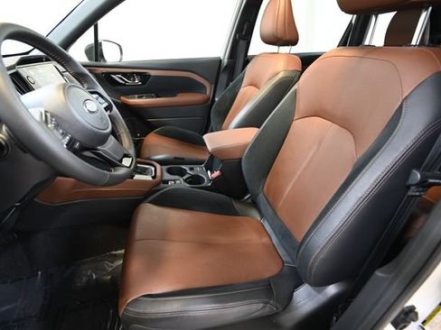 Certified 2025 Subaru Forester Touring w/ Popular Package - Touring AWD/4WD image 8