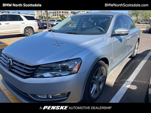 Used 2015 Volkswagen Passat 1.8T SEL Premium image 1