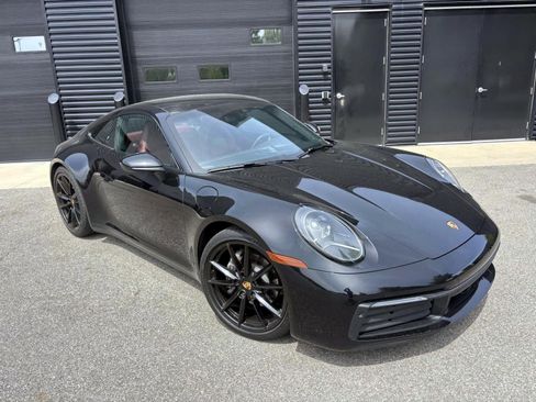Used 2020 Porsche 911 Carrera RWD image 12