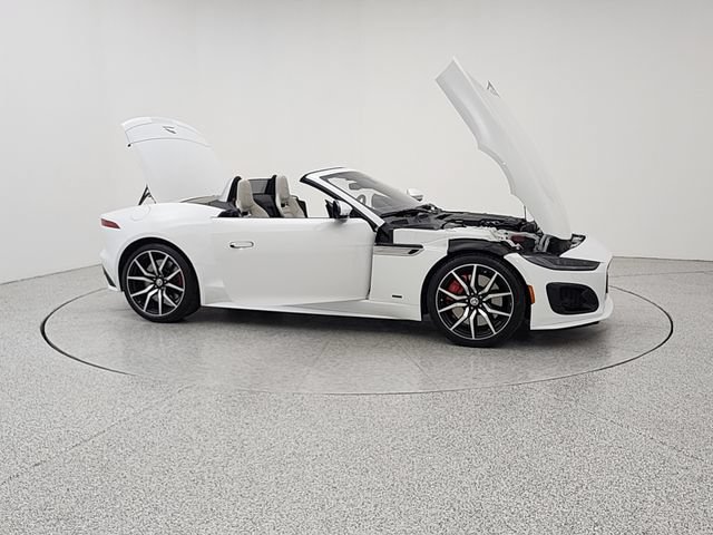 Certified 2024 Jaguar F-TYPE R AWD/4WD image 10