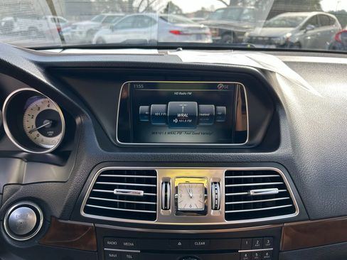 Used 2016 Mercedes-Benz E 400 Cabriolet image 46