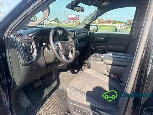 Used 2022 Chevrolet Silverado 1500 RST w/ Safety Package AWD/4WD image 10