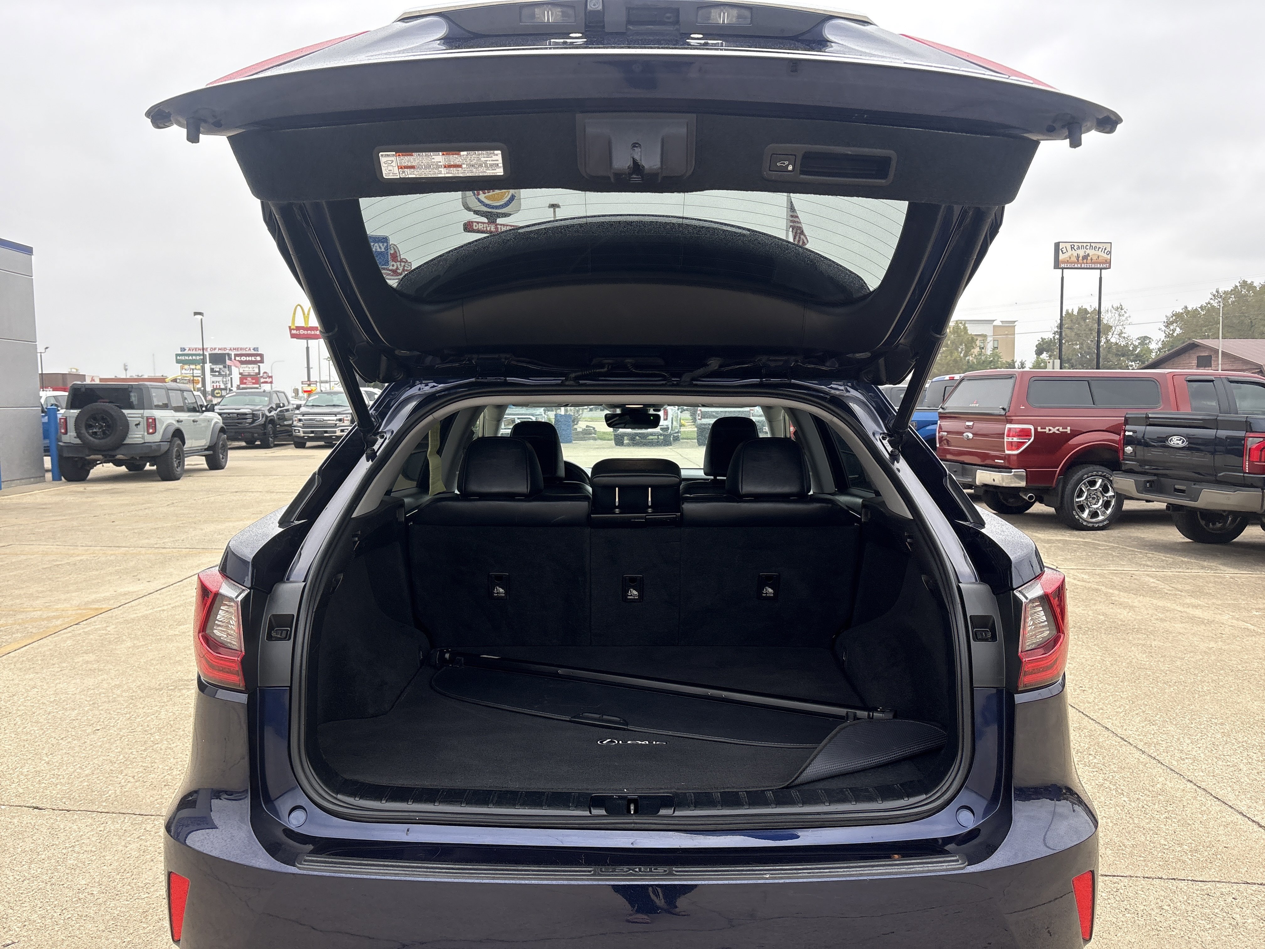 Used 2017 Lexus RX 350 FWD w/ Accessory Package image 6